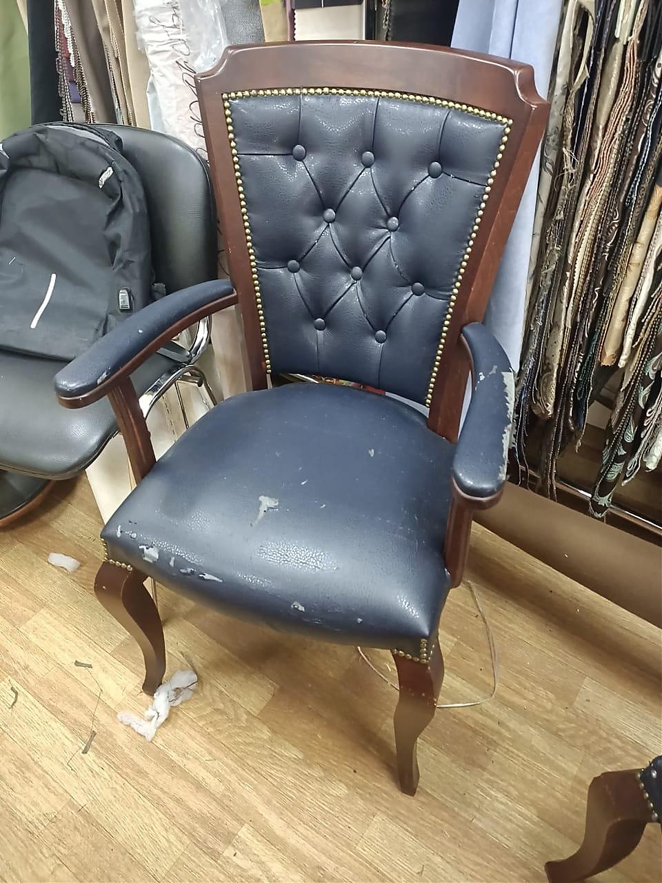 Перетяжка полукресла Италия 8500 р.